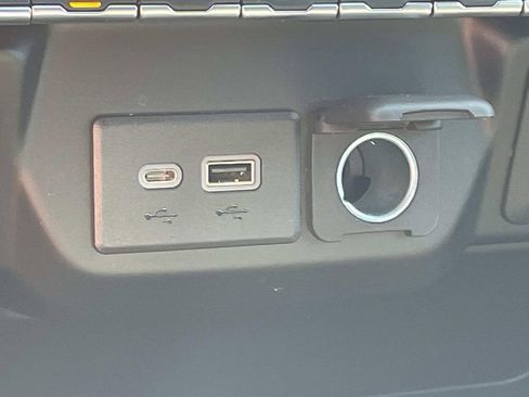 Used 2021 Chevrolet Silverado 1500 RST w/ LPO, Blackout Package image 22