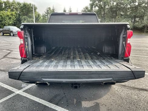 Used 2021 Chevrolet Silverado 1500 Custom Trail Boss w/ LPO, Dark Essentials Package AWD/4WD image 24