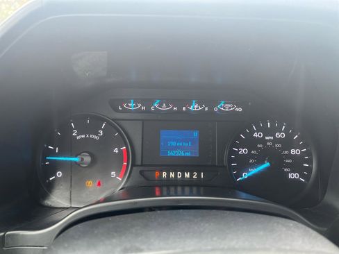 Used 2019 Ford F350 XL w/ Power Equipment Group image 10