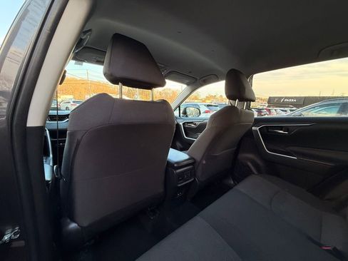 Used 2024 Toyota RAV4 XLE image 16