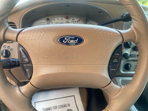 Used 2002 Ford Explorer Sport Trac 4x4 image 18