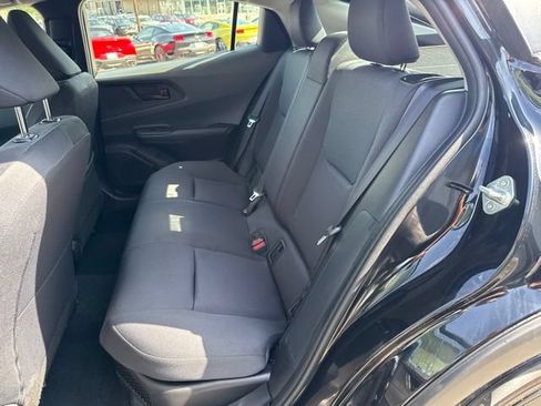 Used 2025 Toyota Prius LE FWD image 29