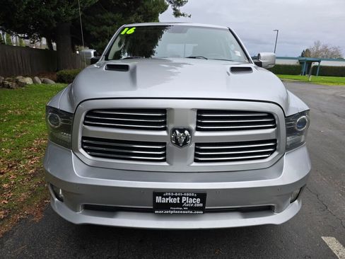 Used 2016 RAM 1500 Sport w/ Sport Premium Group image 9