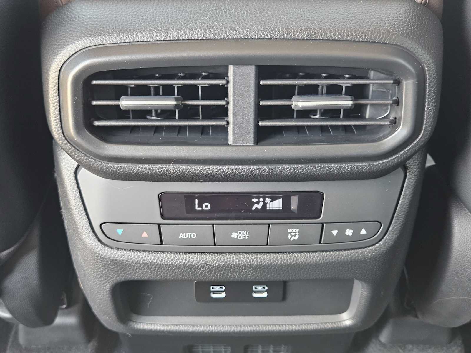 New 2026 Honda Pilot image 23