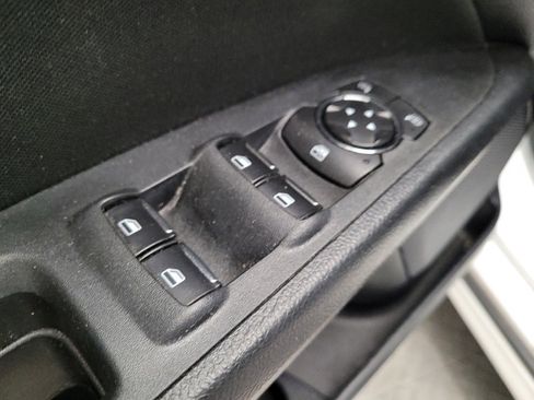 Used 2018 Ford Fusion SE w/ Fusion SE Technology Package FWD image 27