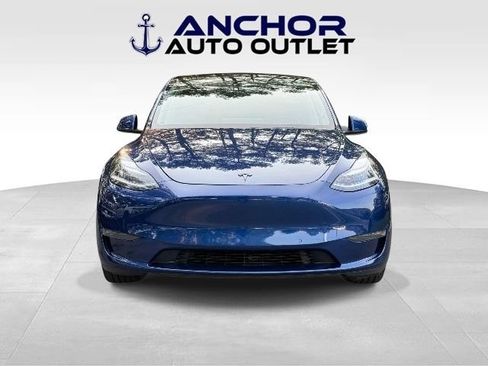 Used 2021 Tesla Model Y Long Range AWD/4WD image 2