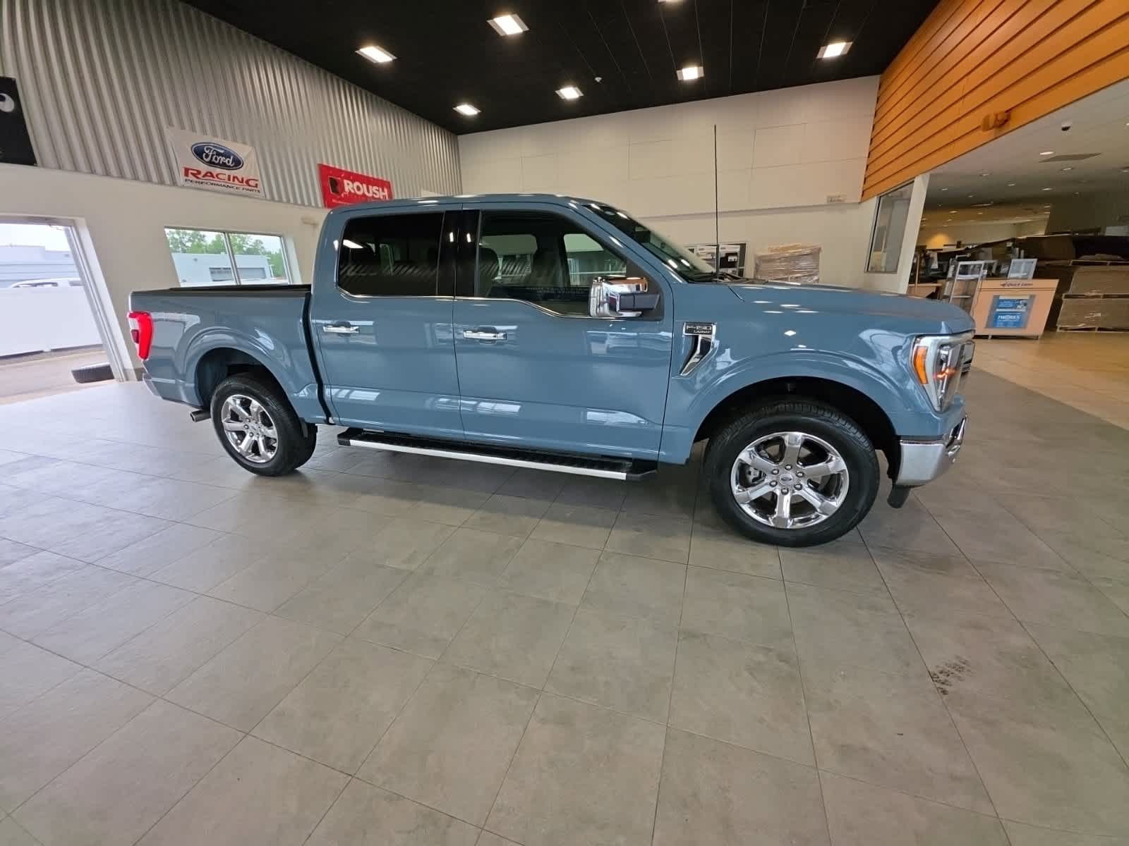 Used 2023 Ford F150 Lariat w/ Equipment Group 502A High AWD/4WD image 8