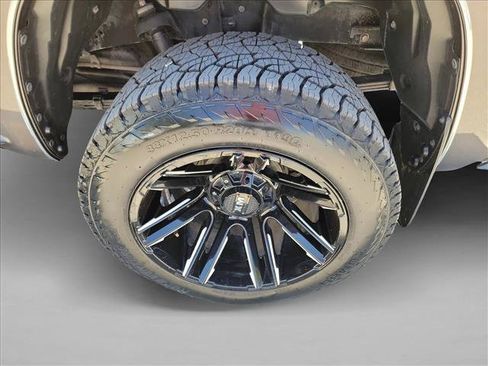 Used 2017 Toyota Tundra Limited RWD image 12