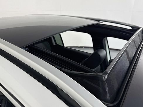 Certified 2026 Mercedes-Benz GLB 250 image 23