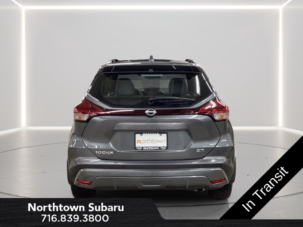 Used 2024 Nissan Kicks SR w/ SR Premium Package FWD image 4