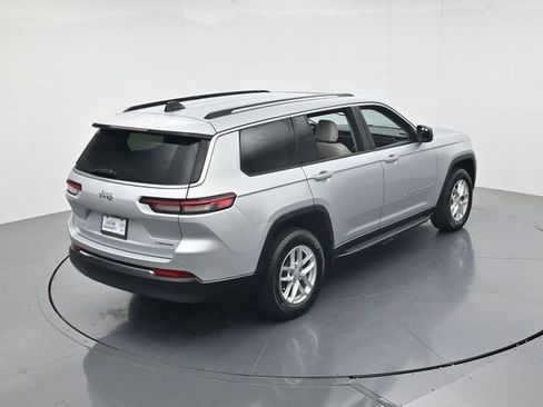 Used 2023 Jeep Grand Cherokee L Laredo w/ Luxury Tech Group I AWD/4WD image 42