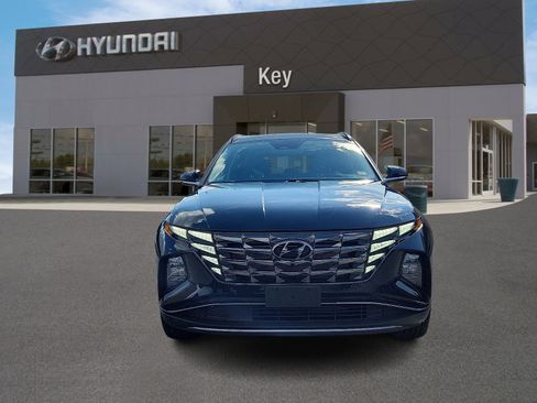 Certified 2024 Hyundai Tucson Limited AWD/4WD image 8