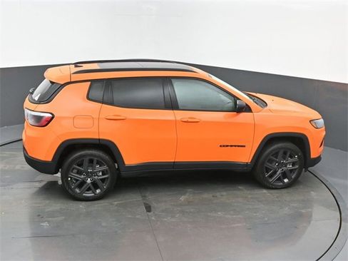 New 2026 Jeep Compass Latitude w/ Sun and Sound Group image 43