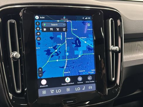 New 2026 Volvo XC40 B5 Plus w/ Protection Package Premier image 16