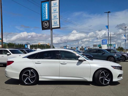 Used 2020 Honda Accord Sport image 8