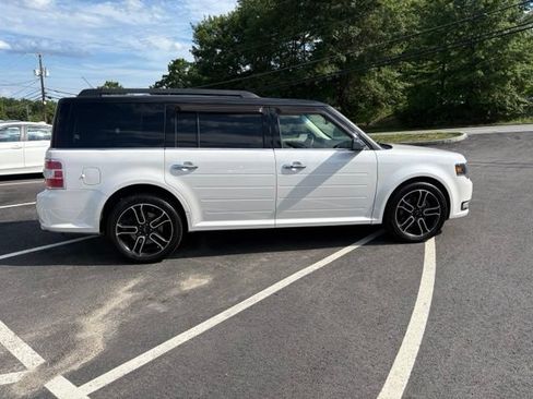 Used 2015 Ford Flex SEL w/ Equipment Group 202A AWD/4WD image 2
