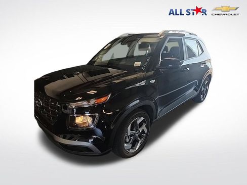 Used 2025 Hyundai Venue SEL FWD image 1