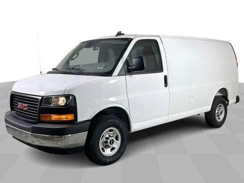 New 2025 GMC Savana 3500 w/ Driver Convenience Package RWD image 1