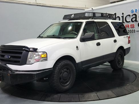 Used 2011 Ford Expedition XL w/ HD Trailer Tow Pkg AWD/4WD image 5