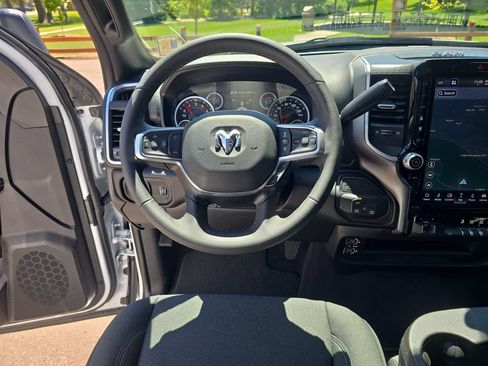 Used 2026 RAM 2500 Big Horn AWD/4WD image 15