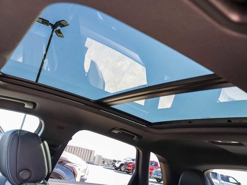 Used 2022 Audi Q3 2.0T Premium image 36