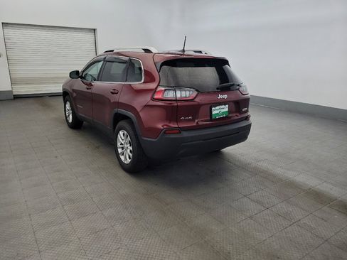 Used 2019 Jeep Cherokee Latitude w/ Cold Weather Group AWD/4WD image 5