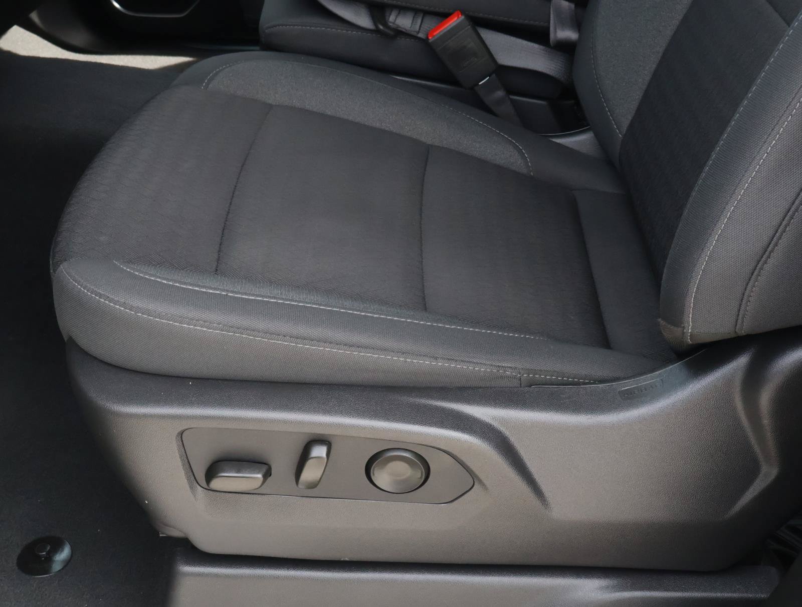 Used 2026 GMC Sierra 1500 Elevation RWD image 14