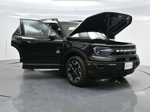 Used 2023 Ford Bronco Sport Outer Banks w/ Tech Package AWD/4WD image 44