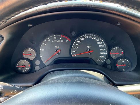 Used 1999 Chevrolet Corvette w/ Memory Pkg image 21