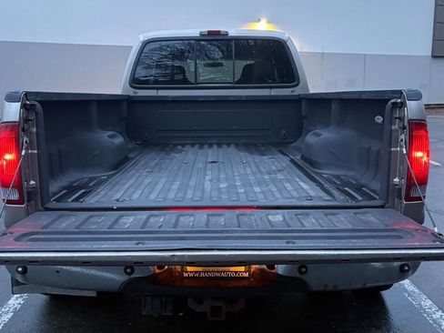 Used 2004 Ford F350 4x4 Crew Cab DRW Super Duty image 16