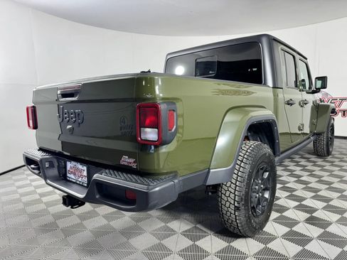 Used 2023 Jeep Gladiator Sport AWD/4WD image 30