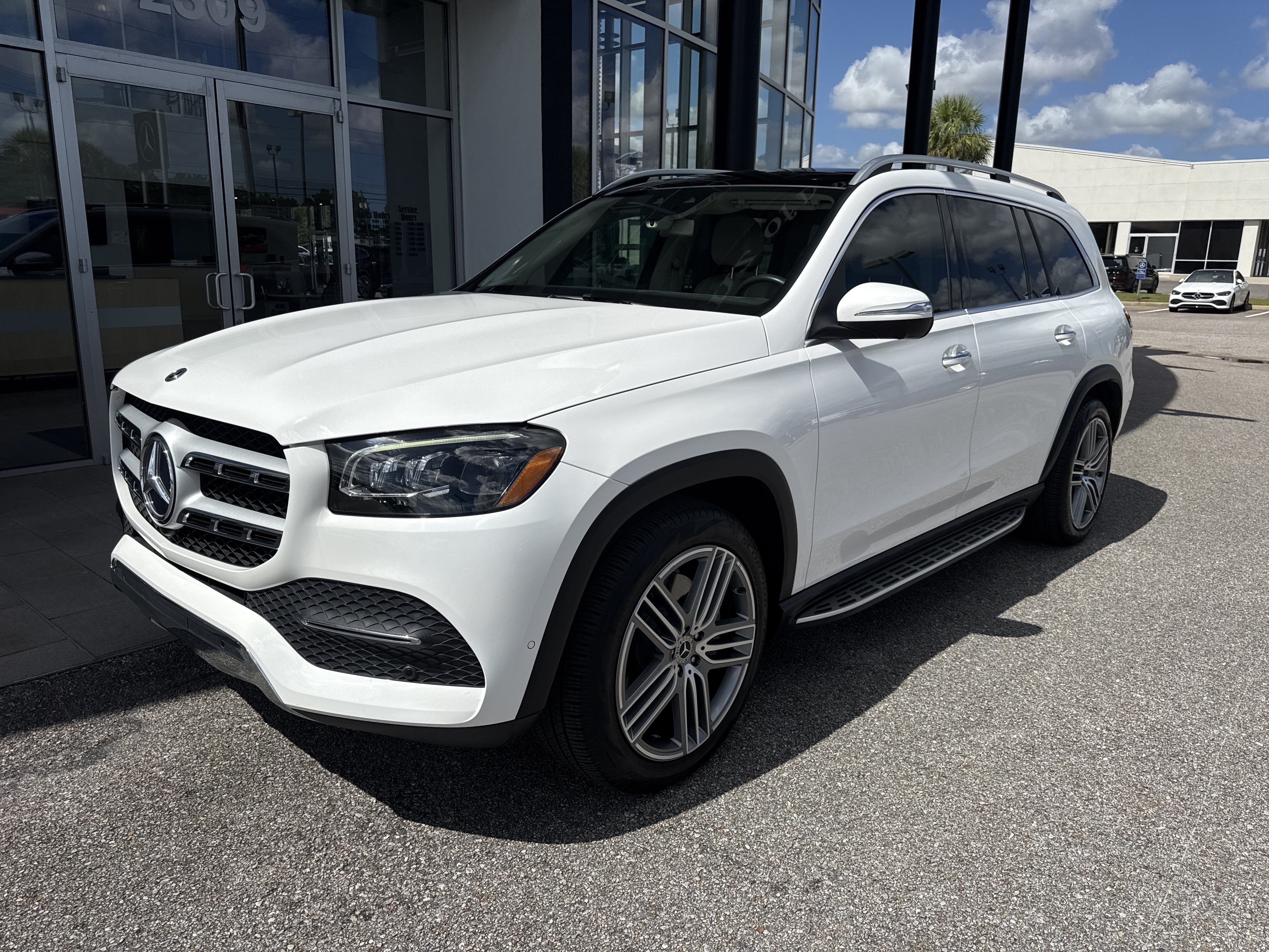 Used 2020 Mercedes-Benz GLS 450 4MATIC image 1