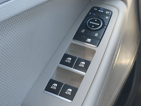 Used 2019 Genesis G80 5.0 Ultimate image 26