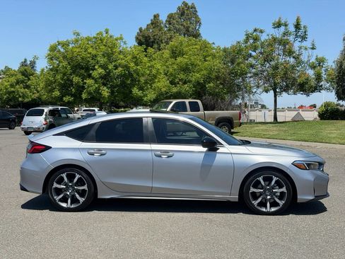 Used 2025 Honda Civic Sport Touring image 6