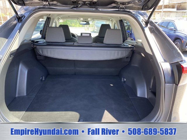 Used 2025 Toyota RAV4 XLE AWD/4WD image 6