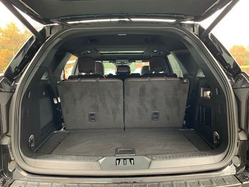 Certified 2025 Ford Explorer Platinum image 15