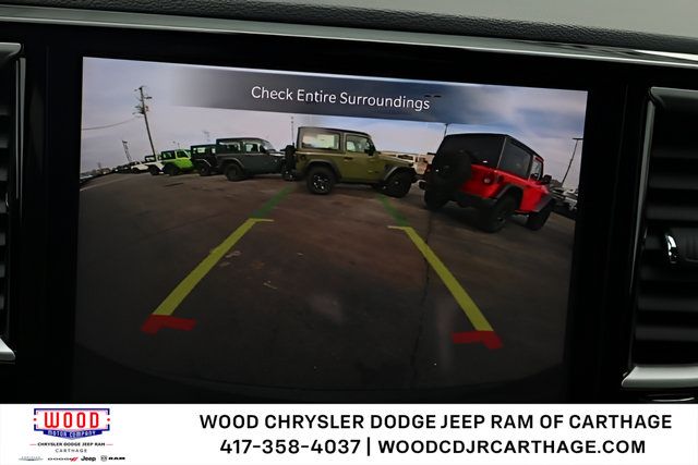 New 2026 Chrysler Voyager LX FWD image 18
