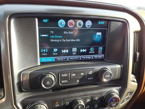 Used 2018 Chevrolet Silverado 1500 High Country image 19