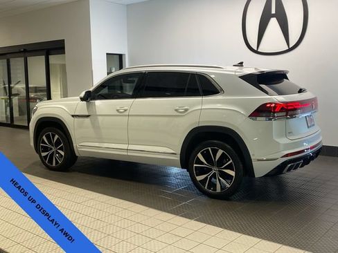 Used 2025 Volkswagen Atlas Cross Sport SEL Premium R-Line AWD/4WD image 4