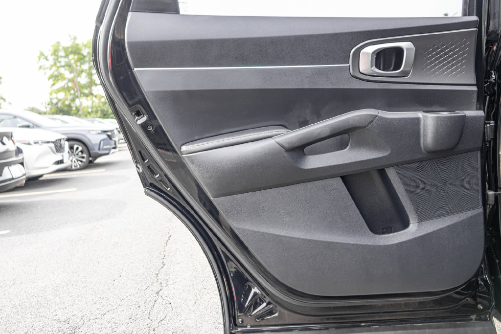 Used 2023 Kia Sorento S w/ Panoramic Sunroof Package FWD image 31
