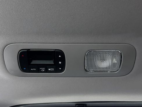 Certified 2024 Honda Odyssey EX-L image 25