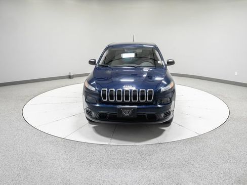 Used 2016 Jeep Cherokee Sport AWD/4WD image 23