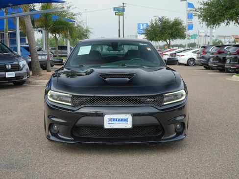 Used 2018 Dodge Charger SRT w/ Harman/Kardon Audio Group RWD image 2