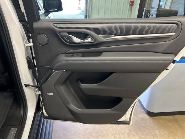 Used 2024 GMC Yukon Denali AWD/4WD image 28
