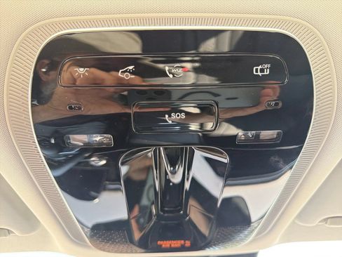 Certified 2025 Mercedes-Benz E 350 4MATIC Sedan w/ MBUS Superscreen Package image 42