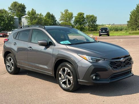 Used 2024 Subaru Crosstrek 2.0i Premium AWD/4WD image 7