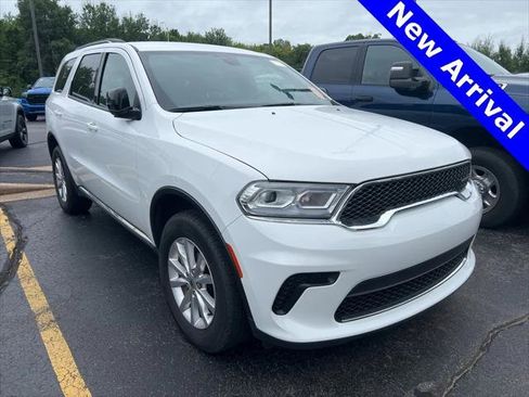 Certified 2024 Dodge Durango SXT w/ Trailer Tow Group IV image 1