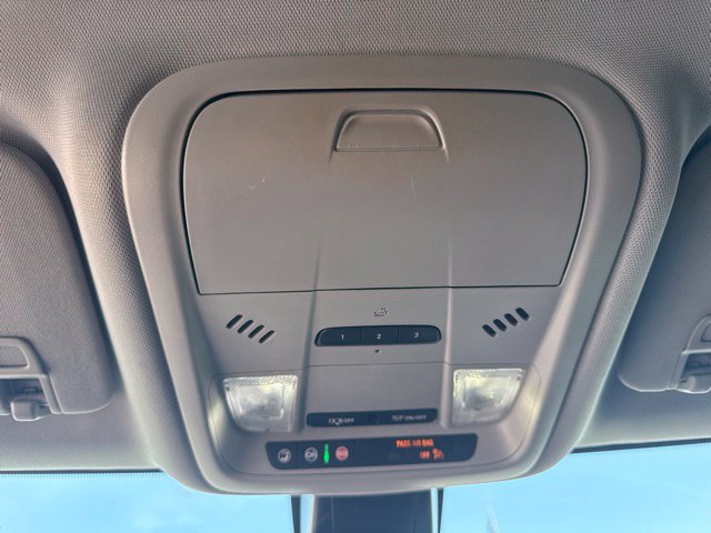 Used 2023 Chevrolet Blazer LT w/ Midnight/Sport Edition FWD image 13