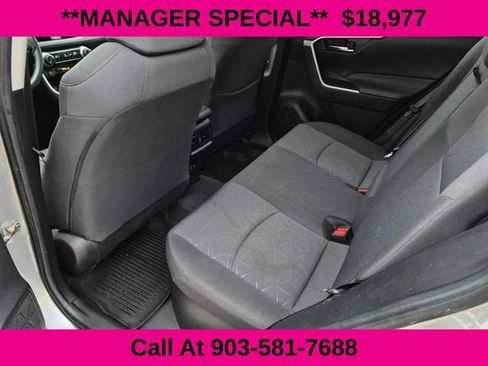 Used 2021 Toyota RAV4 XLE image 24