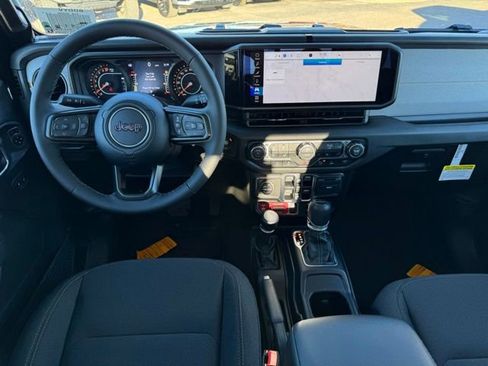 New 2026 Jeep Gladiator Mojave AWD/4WD image 18